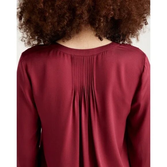 Quince Burgundy Washable Silk Pleat Back Shirt sz S NWOT - Picture 4 of 6